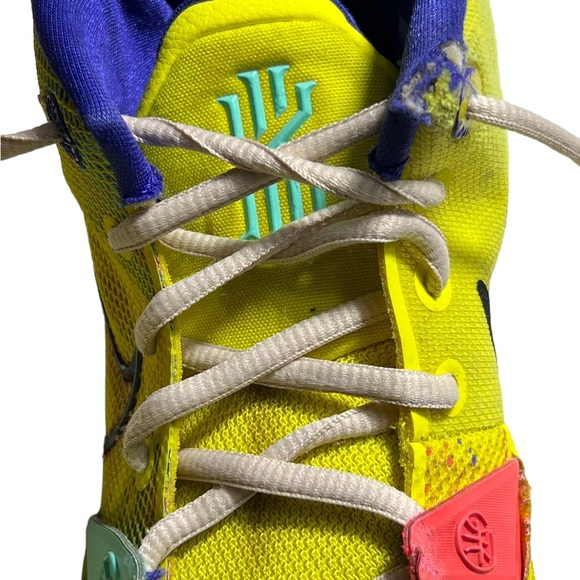 nike kyrie 7 1 world 1 people multicoloured basketball sneakers US 9.5 for men - Picture 10 of 16